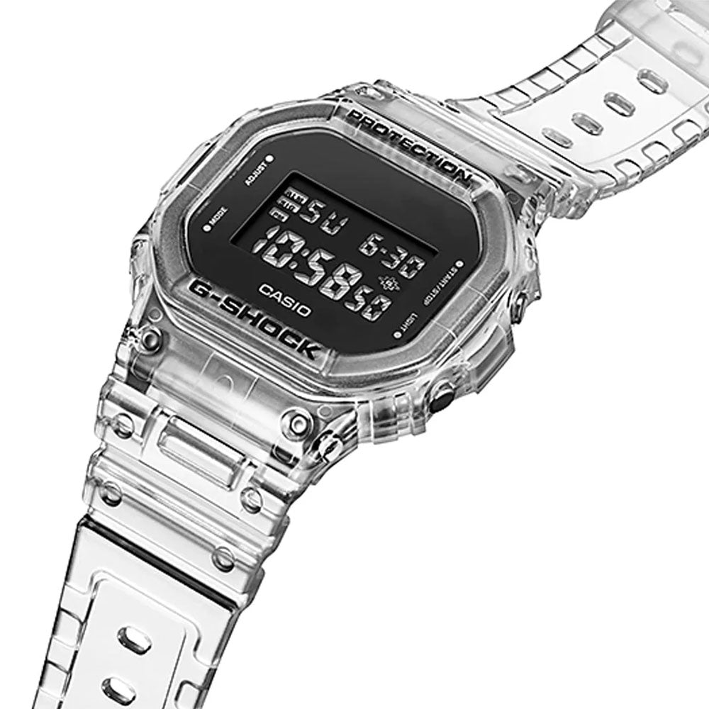 G-SHOCK DW-5600SKE-7DR