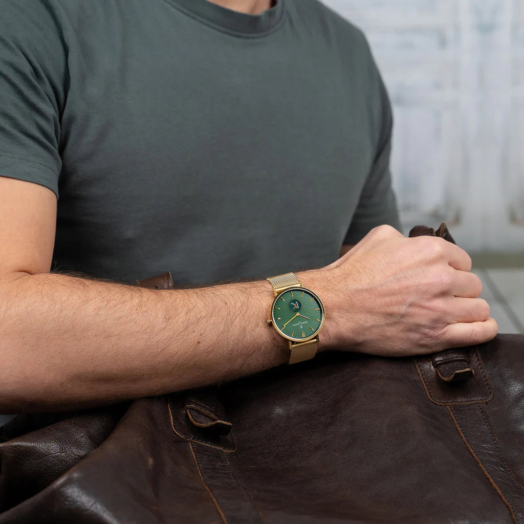 PIERRE CARDIN Men's Green Dial Watch | CBV.1046